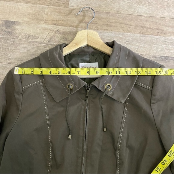 Vintage | Tanjay Olive Green Embellished Jacket - Picture 8 of 11